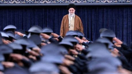 Irans Oberster Führer: Wer ist Ali Khamenei?