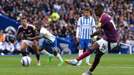 Alexander Isak snatches vital point from penalty spot as Newcastle draw at Brighton after VAR drama