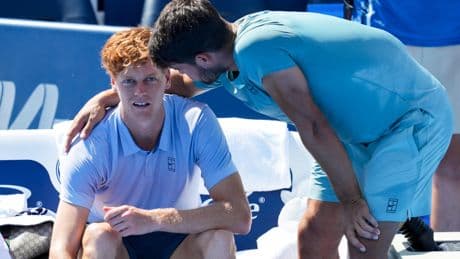 Tennis : Sinner abandonne après cinq jeux perdus, Alcaraz titré à Cincinnati