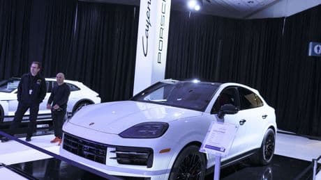 Porsche se voulait à la fois Ferrari et Mercedes. Avec la guerre commerciale, il n’est ni l'un ni l'autre