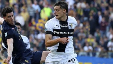 Calciomercato Juve, Leoni e Tomori e quella triangolazione tra Parma e Milan