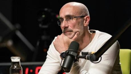 Arthur Brooks, catedrático de Harvard: “Poner los ojos en blanco expresa odio hacia tu pareja, y mucha gente acaba divorciándose porque no es consciente de esto”