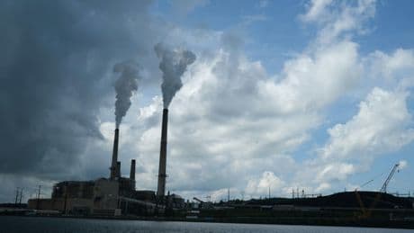 La demande mondiale de charbon devrait rester presque inchangée sur la période 2025-2026 par rapport à 2024, selon l'AIE