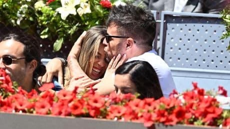 De maestro y alumna en &#039;La Voz&#039; a un &#039;sí, quiero&#039; en una boda casi secreta: la historia de amor soñada de Pablo López y Laura Rubio