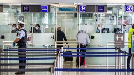 München: Festnahme am Flughafen – Mann soll seiner Tochter Mäusegift verabreicht haben