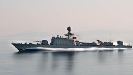 Hint Okyanusu'nun güvenliği Türkiye'den sorulacak: TCG Volkan donanmaya katıldı