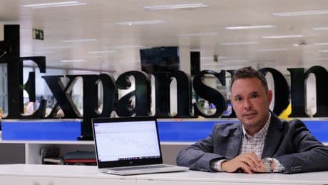 En medio más abajo: Ahora o nunca en Enagás
