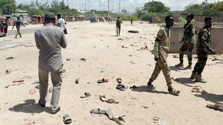 Somali'de askeri üsse bombalı saldırı: Çok sayıda ölü ve yaralı var