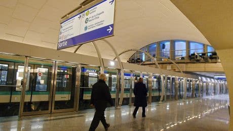 Paris: une agente RATP risque le licenciement après avoir été droguée à son insu et sexuellement agressée