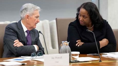 Un limogeage “sans précédent” : Trump tente de mettre au pas la Fed et effraie les marchés
