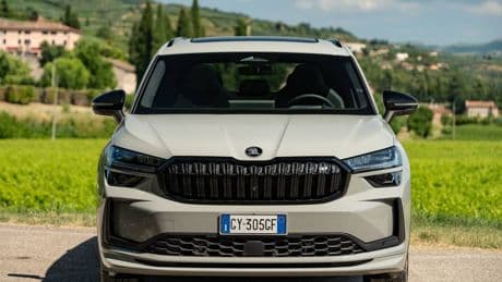 Škoda Kodiaq iV, come va su strada l'ibrido plug-in con 100 km di autonomia in EV