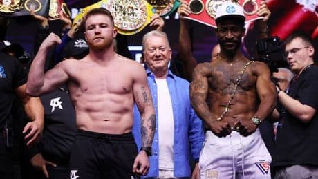 What UK time is Canelo Alvarez fight? Start time for William Scull fight