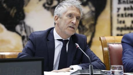Marlaska acusa al PP de tapar sus "errores" en la gestión de los incendios y al mismo insiste en alcanzar un pacto de Estado