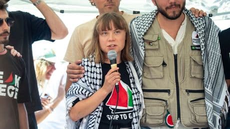Krieg in Nahost: Israel weist Thunberg und andere Gaza-Schiff-Aktivisten aus