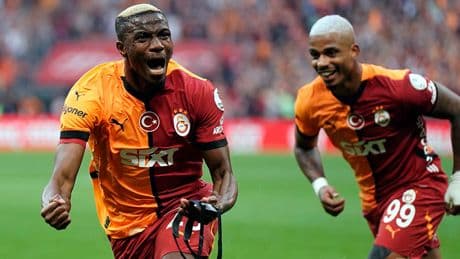 Osimhen transferini duyurdular! Anlaşma tamam