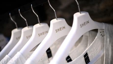Loi "anti fast fashion": ce que contient le texte qui veut freiner l'essor des géants Shein et Temu