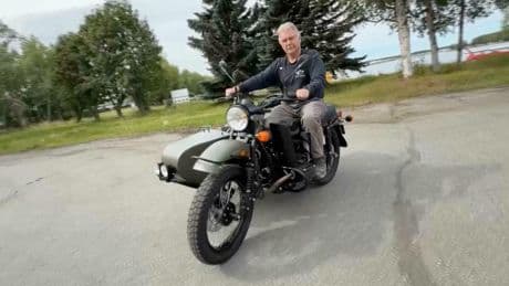 Putin gives Alaskan man new motorcycle during Trump summit