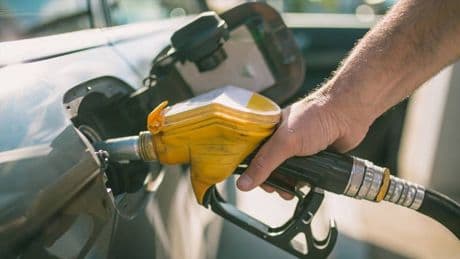 Akaryakıt fiyatlarında güncel durum: Benzin, motorin ve LPG'ye zam, indirim var mı?