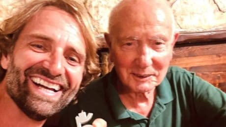 Massimiliano Rosolino, morto il papà Salvatore: aveva 86 anni, era un noto ristoratore