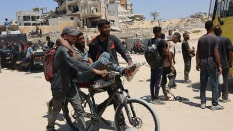 Gaza, dal Vaticano fino all?Europa: «Basta, scene insopportabili». Il Papa: «Andrei nella Striscia»