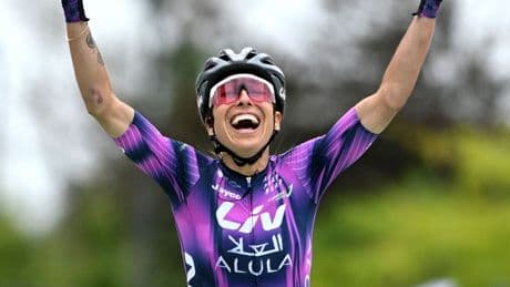 García (41) verrast peloton en pakt de zege tweede rit Tour Femmes, Vos verliest geel