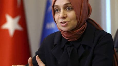 AK Parti'den "Suriyeli sığınmacılar" broşürü