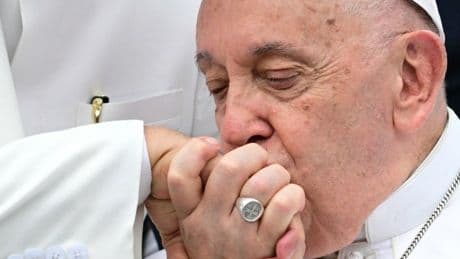 Here’s why Pope Francis’s ring will be destroyed by a hammer
