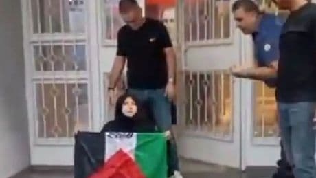 AKP önündeki 'Gazze' eylemine polis müdahale etti