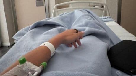Alarma ante posibles contagios por la meningitis de Aitana