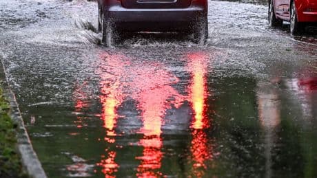 Regen: Unwetter: Zunächst keine größeren Vorkommnisse gemeldet