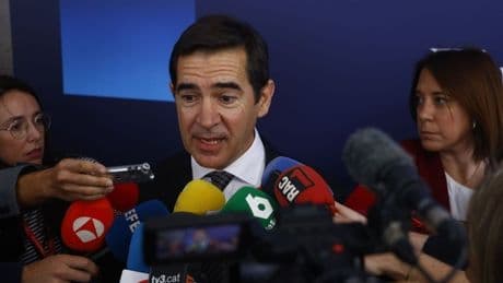 BBVA arranca la 'operación convencer al accionista del Sabadell'