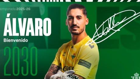 El Betis hace oficial el fichaje de Álvaro Valles hasta 2030