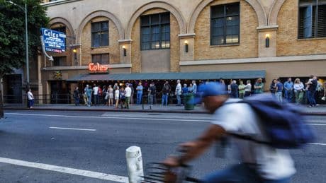 With surge in customers, Cole's French Dip delays closing date