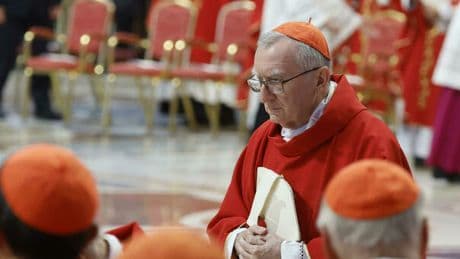 Parolin, la "sconfitta" e la delusione italiana. E ancora una volta «chi entra in Conclave da Papa, ne esce cardinale». Le reazioni