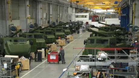 18 pays réclament 127 milliards d'euros de prêts à l'UE pour acheter de l'armement: cet argent va-t-il servir à acheter des armes américaines?