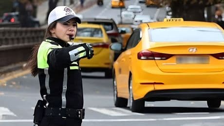 EGM'den hız denetimi atağı: 9 kentte 10 Temmuz'da başlıyor! Trafiğe çıkacaklar bunu bilmeli