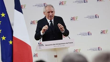François Bayrou se dit « persuadé » que la question de l’endettement « commence à travailler » dans l’opinion
