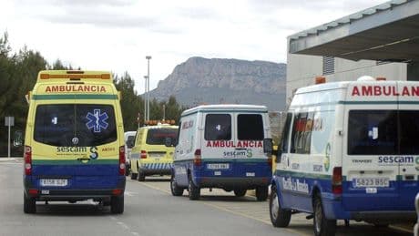 Cuatro afectados por inhalación de humo tras un incendio en una vivienda de Albacete