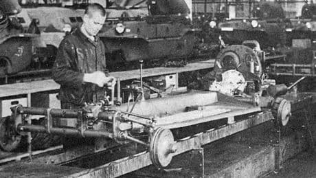80 Jahre Kriegsende: Das Bekenntnis der Konzernchefs zur NS-Mitschuld ihrer Unternehmen kommt zum richtigen Zeitpunkt