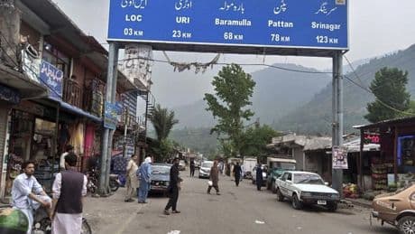 Threat of war with India leaves a scenic Pakistani tourist spot empty