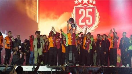 Yayın gelirinde zirve Galatasaray'ın! Fenerbahçe ve Beşiktaş...