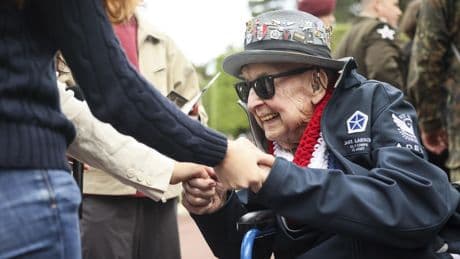 D-Day veterans return to Normandy to mark 81st anniversary of landings
