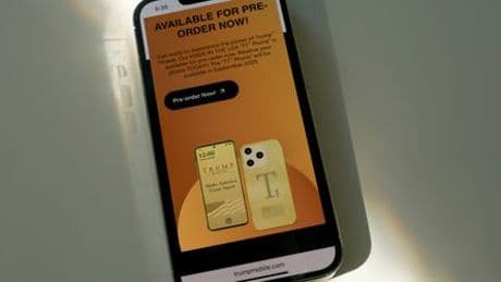USA: Das goldene Trump-Phone schrumpft