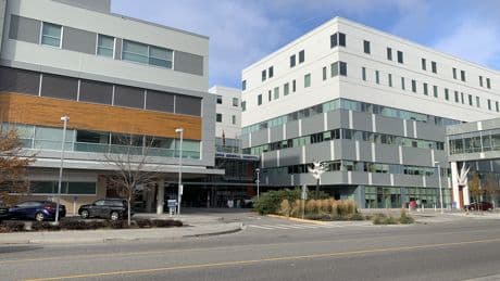 B.C. health minister calls pediatric ward closure at Kelowna hospital challenging