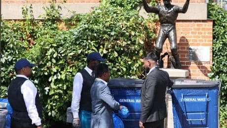 Ascot fans furious as wheelie bins dumped outside Frankie Dettori statue