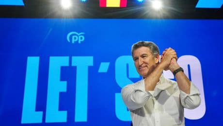 Feijóo activa el modo electoral ante el peor momento de Sánchez: &quot;¡Los vamos a arrasar!&quot;