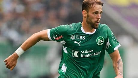 „Meine Lieblingsposition...“ - Boukhalfa stichelt ein bisschen gegen St. Pauli