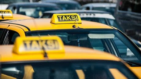 İzmir'de askıya alınan taksi zammı ağustos ayında geliyor! Yeni taksi ücreti tarifesi cep yakacak