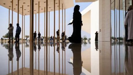 Taxe sur les plus riches à Oman : « Il n’y a pas péril aux pays du baril. Mais il sera intéressant d’observer si Mascate fait école »