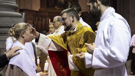 Nouveaux baptisés : « L’enjeu, c’est la transformation de nos communautés chrétiennes »